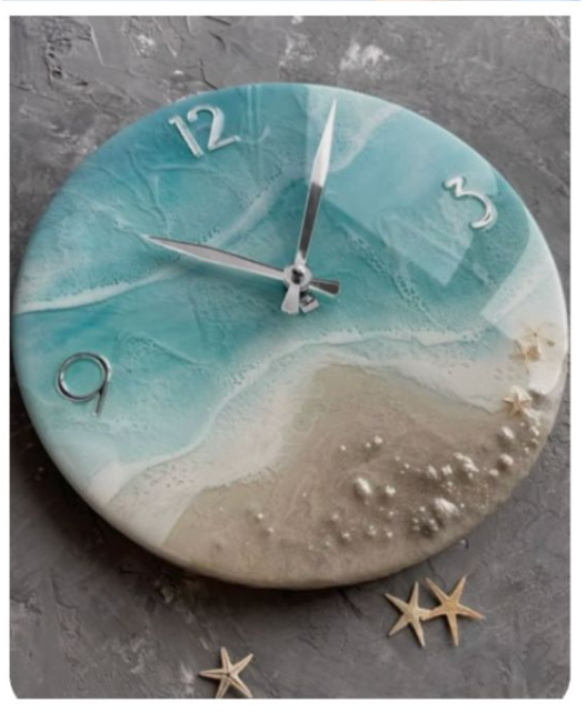 Shells Resin Clock