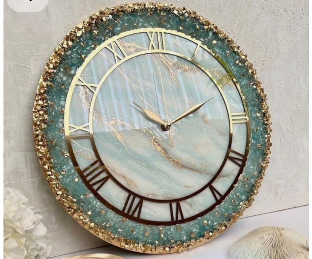 Resin Wall Clock (Green)