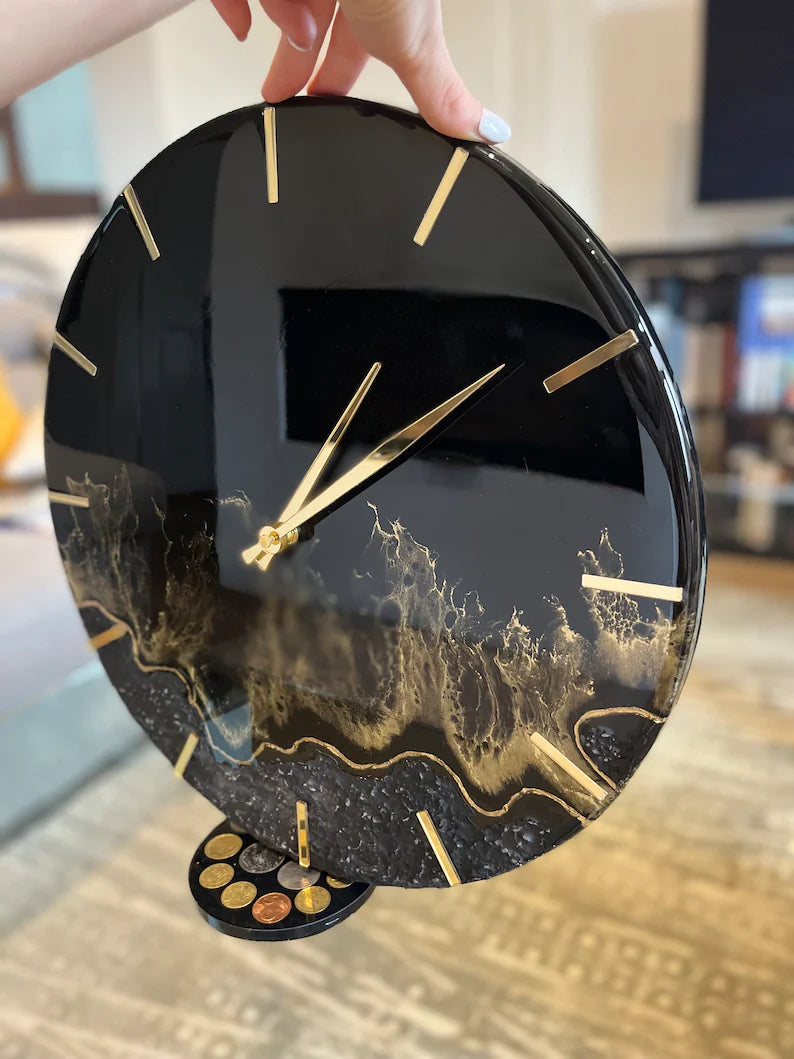 Golden Royal Resin Clock